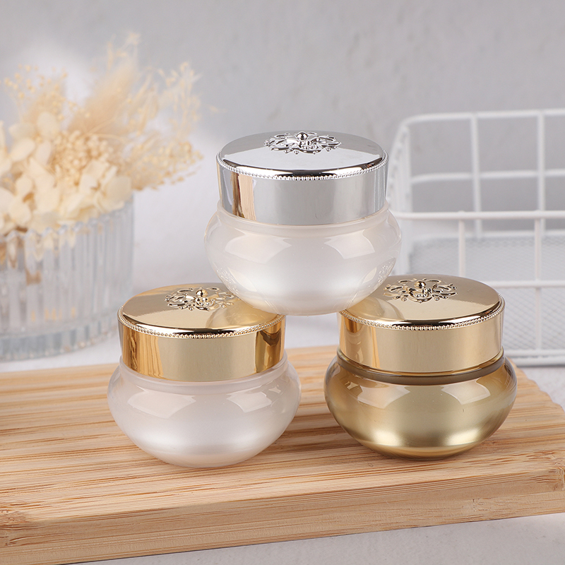 アクリル製空トラベルクリームジャー 5/10/20g 詰め替 - Luxury Skincare & Spa のレビューと価格