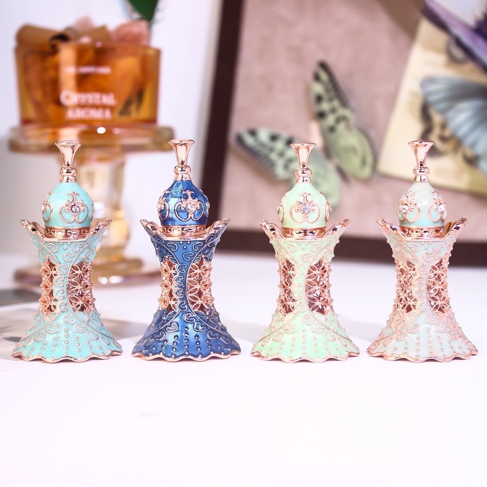 スキンケアパーツ 3ml エッセンシャルオイルボトル ドバイ - Luxury Skincare In Dubai のレビューと価格