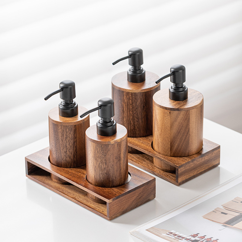 クルミ材のプレス式分割用空ボトル。 無垢材の高級ハンドサニタ - Luxury Skincare Tray のレビューと価格