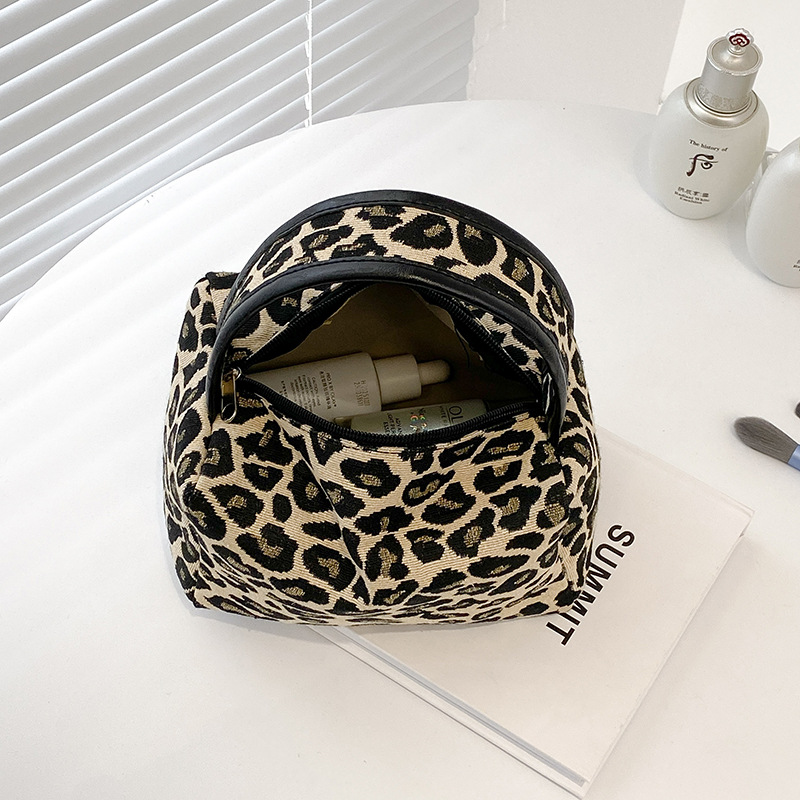 大容量の豪華なヒョウ柄のメイクアップバッグ,キャンバス,ジッ - Luxury Skincare & Spa のレビューと価格
